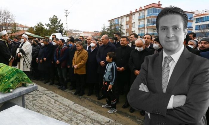 Gazeteci Batuhan Yaşar Bağlum’da son yolculuğuna uğurlandı